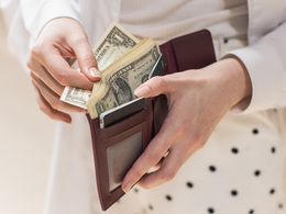 Pulling cash out of wallet